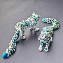 豹形家居装饰摆件，独特的自然美学点缀，精心打造的3D豹形摆件，白色底色搭配蓝绿色花卉图案，展现自然艺术气息，是客厅书架或办公桌的理想焦点装饰，彰显个性品味，适合热爱个性化设计和家居装饰提升的都市专业人士。 - 彩色 - 查看 10