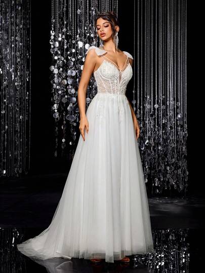 Solid Color Contrast Mesh Beaded Embroidered Criss-Cross Back Wedding Dress