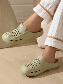 夏季加厚鞋底柔软舒适镂空设计静音速干浴室拖鞋 - 綠色 - 查看 2