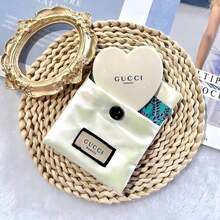 Gucci 粉色帆布化妆包，适合作为节日礼物送给女朋友或朋友。 - 白色 - 查看 1