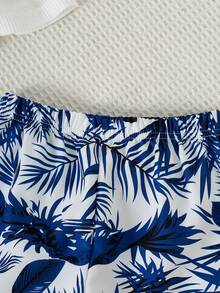 Bộ đồ 2 món cho bé trai: Áo polo in họa tiết túi ngực và quần short in họa tiết lá nhiệt đới, thích hợp cho kỳ nghỉ hè. - Màu xanh lam - Xem 5