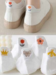 1/3/5 Pairs Spring/Summer Thin Breathable White Socks With Embroidered Crown & Sakura Flower Heel Tab, Fashionable Ankle Socks For Women - Multicolor - View 15