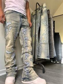 Jeans acampanados bordados, jeans de mezclilla para hombres con letras bordadas, jeans ajustados con pierna acampanada, jeans acampanados desgastados con parches, jeans lavados apilados Y2K, jeans bordados con lavado en contraste, aptos para todas las estaciones - Amarillo - Ver 2