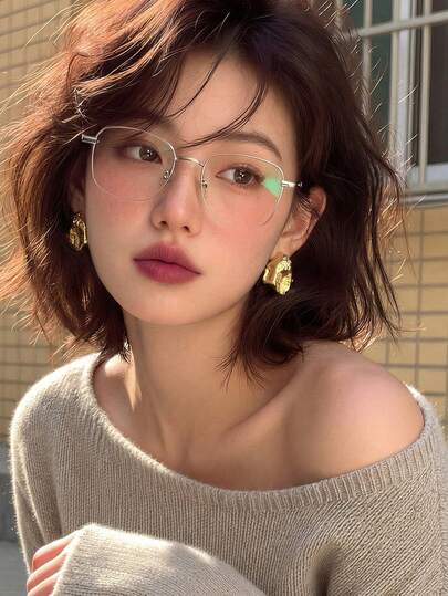 1 Pair Asymmetrical Crinkle Texture Metal Stud Earrings, Unique Design For Women, Suitable For Daily Wear, Commute, Party, Fashion Earrings