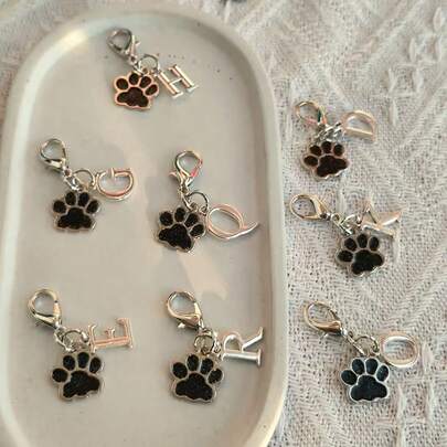 1pc A-Z Letter & Animal Claw Keychain With Lobster Clasp - Personalized Name & Claw Print Key Chain For Bags, Backpacks, Car Keys - Suitable For Birthday, Wedding, Valentine's Day Gifts