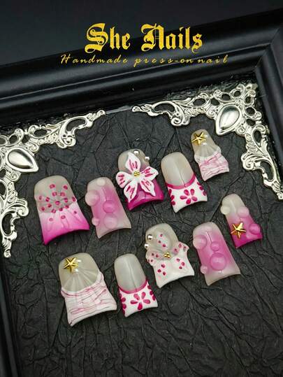 10pcs Handmade Shiny Short Duck Shaped Acrylic Nail Art Set, Including Pink, Blue, Black, Glitter Gradient Styles, Hand-Painted Glitter Flowers, 3D Rhinestone Skull, Bat, Chain, Metal Nail, Full Diamond Heart Nail Stickers, Suitable For Daily Use, Great For Women And Girls, Perfect For Parties, Celebrations, New Year And Valentine's Day, Comes With Tool Kit, An Excellent Gift For Women And Girls Nails Nail Supplies
