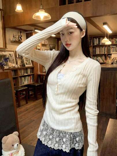 杏色蕾丝拼接可爱半透明圆领短开襟长袖女式毛衣，秋冬款