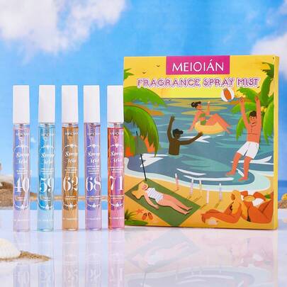 5支装巴西迷雾便携礼盒，散发着来自滑铁卢地区的优雅香草、椰子、柑橘、木香和海洋气息。它是室内、室外、约会、聚会、旅行、度假、居家、酒店和办公室的理想空气清新剂。也是馈赠家人、亲戚、朋友、海滩度假、生日、母亲节、感恩节、圣诞节和新年等节日的完美礼物。