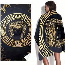 1条奢华希腊美杜莎沙滩巾 - 180.34x90.17厘米，速吸超柔软超细纤维，轻便易携，黑金美杜莎印花，现代海岸风设计，适合徒步旅行、露营、海滩、夏季户外探险 - 1 - 查看 1