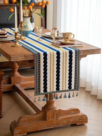 1pc Bohemian Style Decorative Table Runner, Vintage Gold Striped Jacquard With Tassel, Rectangular Tablecloth For Coffee Table, Sideboard, Entryway, Suitable For Holidays, Parties, Dinners, Office Decor, Ramadan Home Decor