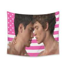 Vintage Heated Rivalry Tapestry, Retro Game Day Flag, Sports Aesthetic Wall Decor, Classic Competition Banner, Bedroom Dorm Decor For Fans, Hudson Williams Connor Storrie Chemistry Flag - B - 查看 1