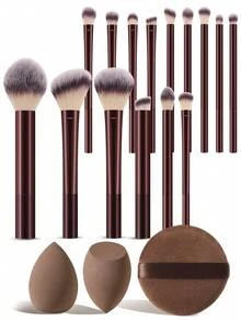 18PCS Makeup Tools Set Including:15PCS Makeup Brush Set+2PCS Makeup Sponges+1pc Circular Powder Puffs - Multicolor - View 1