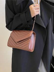 Women's Fashionable Crease Mini Chain Shoulder Bag For Daily Commute - Brown - View 5