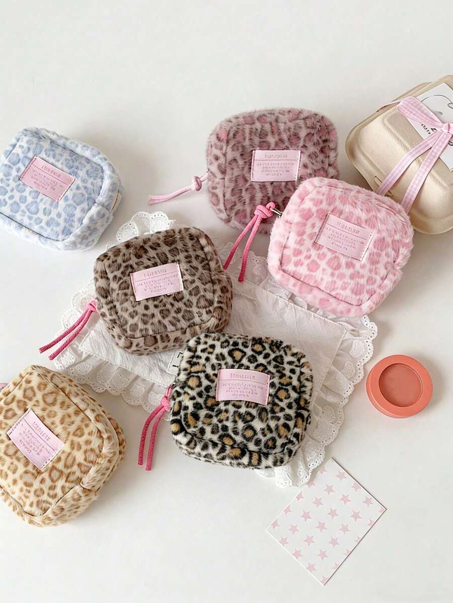 1 Túi trang điểm mini họa tiết da báo, túi đựng băng vệ sinh, túi đựng đồ dùng cá nhân, túi đựng son môi, túi trang điểm du lịch di động, túi đựng băng vệ sinh cho bé gái, ví, clutch có khóa kéo đựng son môi, đồ chăm sóc da, tiền xu, chìa khóa, vật dụng nhỏ. Túi trang điểm, túi đựng đồ chăm sóc da, túi đựng đồ dùng vệ sinh cá nhân, túi trang điểm du lịch, trang trí phòng trang điểm. - Nhiều màu - Xem 1