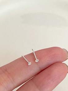 925纯银简约小巧圆形性感鼻钉，女士款 - 單隻鼻釘 - 查看 4