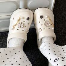 2026 New Summer Casual Breathable Slip-On Sandals, Comfortable Lightweight Fashionable Closed Toe Beach Slippers - White - View 3