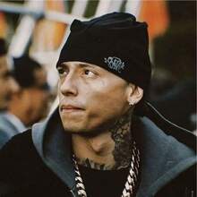 Synaworld Retro Hip Hop Style Embroidered Knit Beanie