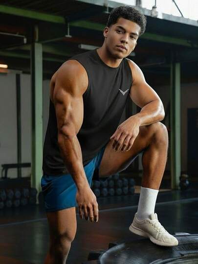 男士透气吸湿健身背心，夏季运动必备