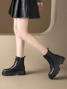 Women Ankle Boots & Booties - 黑色 - 查看 3