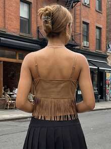 Top corto tirantes de ante con tachuelas y flecos para mujer, escote en V y tirantes finos, estilo occidental, ideal para conciertos y uso casual en verano - Marrón claro - Ver 6