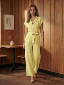 A&DD MODA, REF: AS1766 - Women's Plain Jumpsuit, V-Neck, With Belt And Pockets. Casual Women's Jumpsuit, Wide-Leg Style, Short Sleeves. - 黃色 - 查看 2