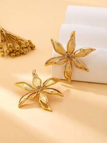1 Pair Fashionable Rhinestone Flower Decor Stud Earrings, Versatile For Women To Wear To Parties, Gatherings, Formal Events - Yellow Gold - View 3