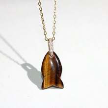1 Piece Natural Tiger Eye Stone Crystal Carved Fish Shaped Pendant Necklace For Women Holiday Gifts - Fish - View 4
