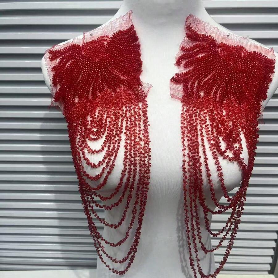 Avoria  Vintage Heavy Embroidery Tassel 3D Crystal Pendant Beaded Wedding Dress Shoulder Patch Holiday Gift - 紅色 - 查看 1