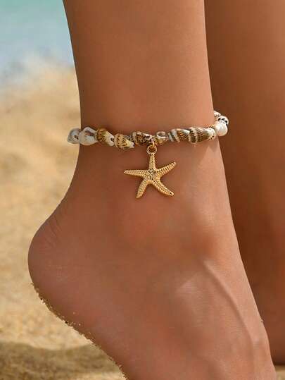 1 st bohemiskt strand- och semesterstil med snäckskalspärlor, trendigt fotsmycke med sjöstjärna i metall, lämpligt för kvinnors vardags- och semesterkläder. Formen, storleken och ytmönstret på snäckskalspärlan är slumpmässiga och inte fasta.