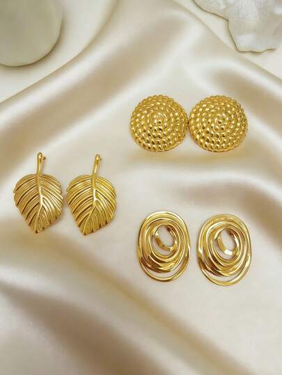 A Set Of 3 Exaggerated Stainless Steel 14K Gold-Plated Earrings - Circular Braided Earrings, Leaf-Shaped Earrings, And Geometric Shape Earrings Set. Suitable For Women To Wear At Parties And In Daily Life. It Is A Gift For Mothers And Female Friends.
