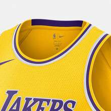 Nike 男式 LAL MNK DF SWGMN JSY ICN 22 背心，DN2009-741 - 黃色 - 查看 3