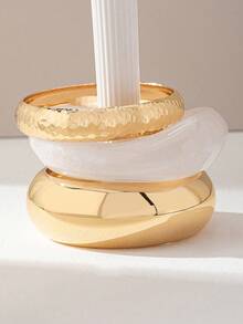 1pc Chunky Resin Cuff Bangle & 2pcs Golden Metal Chunky Cuff Bangles Set, Stackable Cuff Bangles Set For Women (Resin Bangle Color Randomly Assorted) - Multicolor - View 3