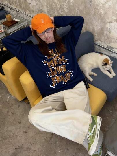 2026 Spring New Women's Round Neck T-Shirt, 1pc, Casual Loose Fit Star Contrast Color Print Design, Fashion Versatile College Style