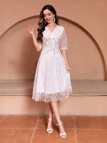 Elegant V-Neck Sequin Lace Bridesmaid Dress - White - View 3