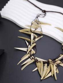 1pc European And American Style Vacation Style Natural Coconut Shell Collarbone Chain, Exaggerated, Personalized, Niche Design Neck Chain Bohemian Natural Coconut Shell Statement Necklace Natural Coconut Shell Sunflower-Shaped Necklace - Soft Teeth - View 4