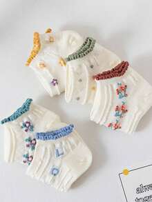 5 Pairs Women's White Socks, Lightweight Spring/Summer, Textured Floral, Letter, Heart Prints, Cute & Elegant, Soft & Breathable Casual Ankle Socks - White - View 6