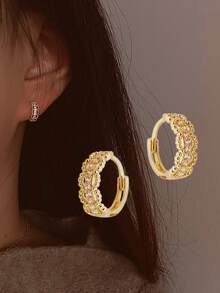 1 Pair S925 Sterling Silver Lace Edged Earrings, Personalized Design, Minimalist & Versatile, Rhinestone Embellished, Elegant Office/Commute Jewelry Gift For Women - Round - View 1