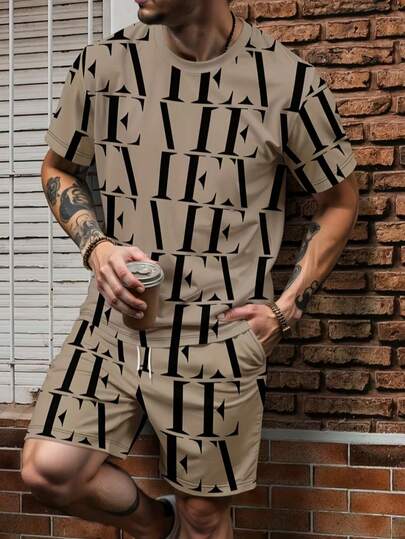 男士夏季两件套，数码印花T恤和抽绳短裤套装，透气柔软的夏季服装，圆领数码印花上衣搭配抽绳短裤 - 夏季款式