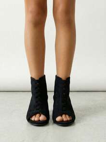 1 Pair Girls' Summer New High Heel Sandals, Versatile Black, Hollow Vamp, Back Zipper, Stylish Children's High-Top Shoes, Open Toe, Suitable For Parties And Gatherings, Matching Outfits - Black - View 2