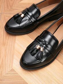 女士乐福鞋，圆头流苏平底乐福鞋，户外复古一脚蹬鞋，女鞋，休闲鞋 - 黑色 - 查看 7