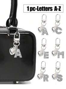 个性化心形吊坠，可刻姓名首字母，心形钥匙扣，定制包包挂饰，礼物，钥匙链，独特手机配件，简约设计，适合女士钱包和手机配件，是送给朋友、家人或女友的完美礼物，户外配件，派对配件，礼物，纪念品，女士包包挂饰，汽车挂饰，送给女性和女孩的礼物 - 彩色 - 查看 1