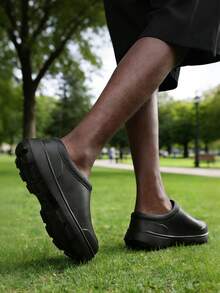 Plus Size Men's Waterproof EVA One-Piece Non-Breathable Anti-Splash Oil-Resistant Flat Bottom Work Shoes/Chef Shoes - Black - View 4