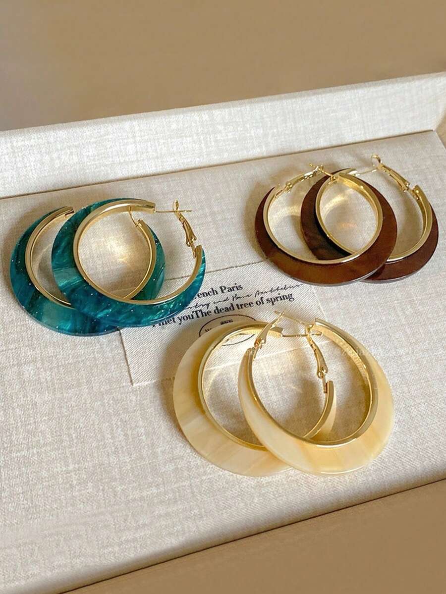 3 paires de boucles d'oreilles vintage élégantes géométriques surdimensionnées en résine marron, bleu, beige. Convient pour les femmes pour un usage casual, l'été, les vacances et les fêtes