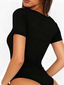 VIVINA 女士纯色优雅蕾丝拼接圆领休闲修身短袖连体裤，性感连体裤，适合日常穿着、休闲街头风、朋友聚会及其他场合，黑色 - 黑色 - 查看 6