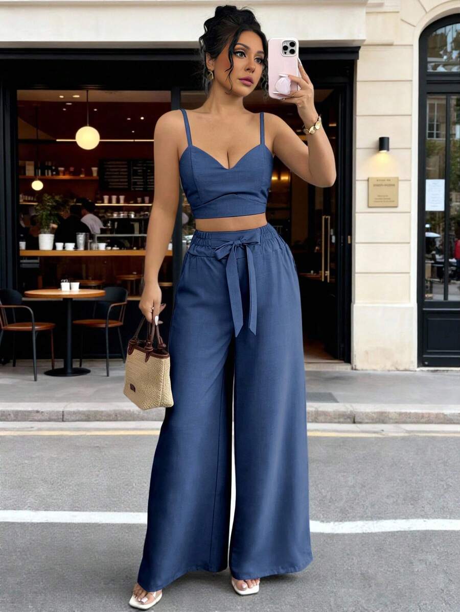 Conjunto casuales de verano en color liso,Top camisola con escote en V profundo,pantalón ancho con cintura elástica y lazo - Azul lavado oscuro - Ver 1