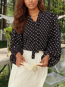 YUXIN 女士春夏波点长袖衬衫，丝滑系领宽松透气，适合多种场合穿着，如办公室、休闲度假派对等，黑色款。 - 黑色 - 查看 5