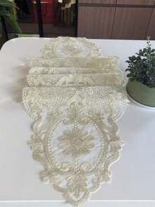 HXARTMIS 1pc Elegant Beige Embroidered Table Runner, Modern Table Decor, Polyester Tablecloth Suitable For Dining Table, Coffee Table, Vanity, Small Appliances, Weddings, Parties, Holidays, Celebrations, Halloween, Christmas, Size: 15.7*37.4/43.3/64.9inch - Beige - View 4