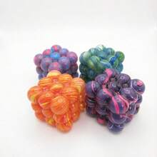 1个彩色魔方挤压玩具 - 3.5厘米冰块挤压玩具 - 慢回弹 - 解压玩具 - 挤压玩具 - 软玩具 - 捏捏乐玩具 - 指尖玩具 - 史迪奇玩具 - 旅行玩具 - 课堂指尖玩具 - 迷你洗澡玩具 - 圣诞文具减压球 - 生日礼物 - 夏季玩具 - 母亲节礼物 - 复活节礼物 - 万圣节礼物 - 圣诞节礼物 - 新年礼物 - 节日礼物 - 完美礼物 - 玩具 - 游戏畅销 - 彩色 - 查看 5