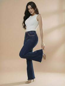pthirillo Women's Dark Blue Flare Jeans With Butt-Lifting, High Waist, And Rhinestone Detail - Premium Rhinestone Jeans - 口袋水鑽 - 查看 2