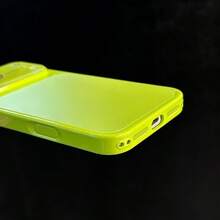 Simple Dopamine Solid Color Full Coverage Large Window Phone Case Compatible With Iphone 17 Pro Max, 15 New, 16 Pro, Women, Creative, Anti-Fall Protection Cover Compatible With Iphone 17 Pro - Lime Green - View 4
